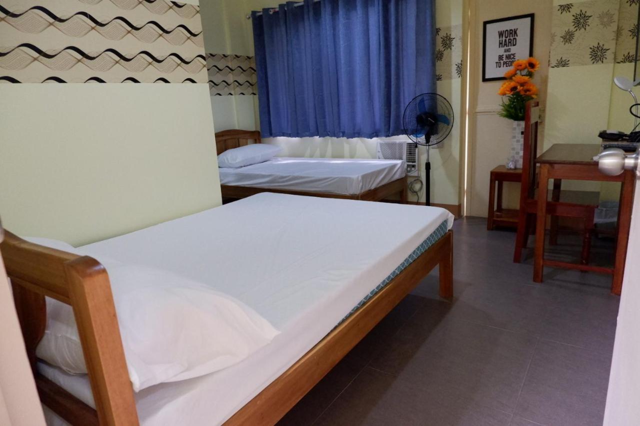 Nellie'S Place Puerto Princesa Екстериор снимка