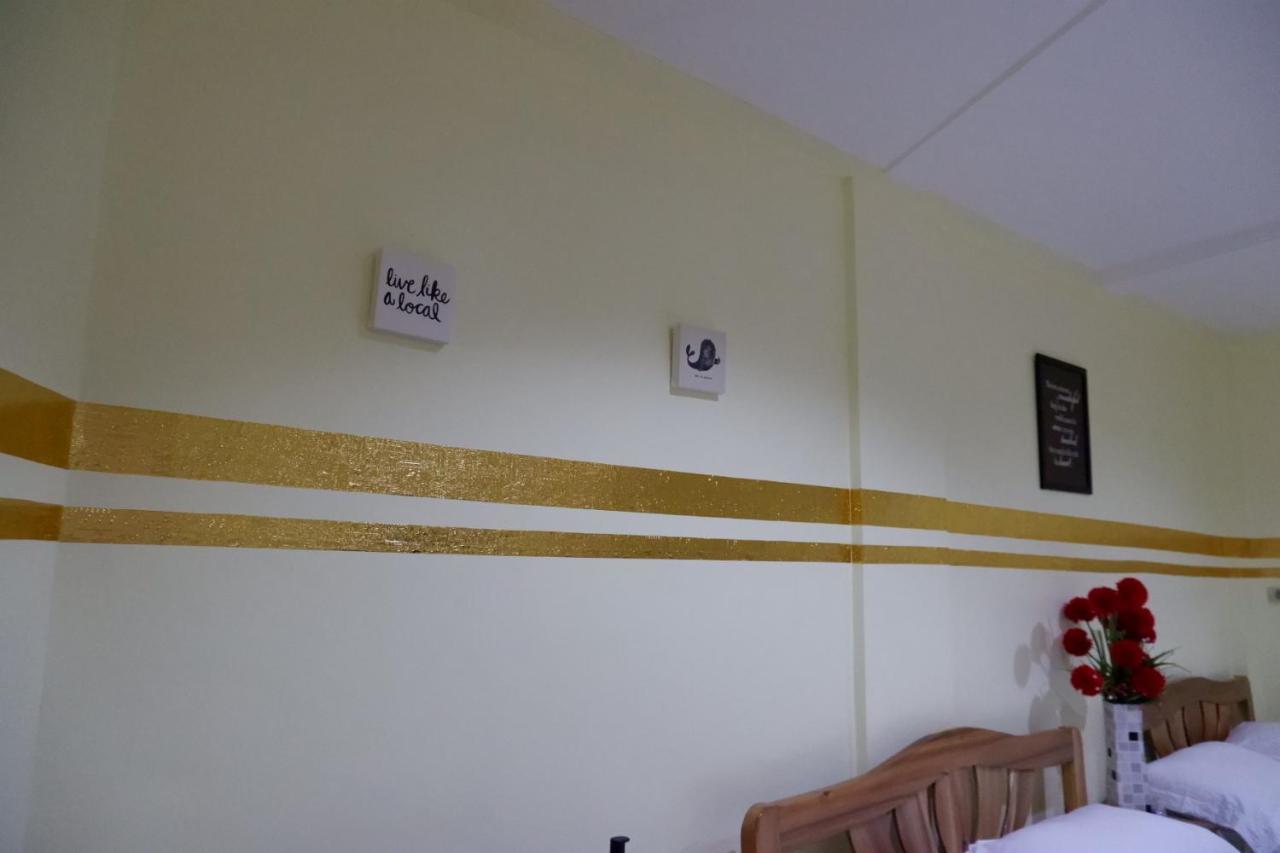 Nellie'S Place Puerto Princesa Екстериор снимка