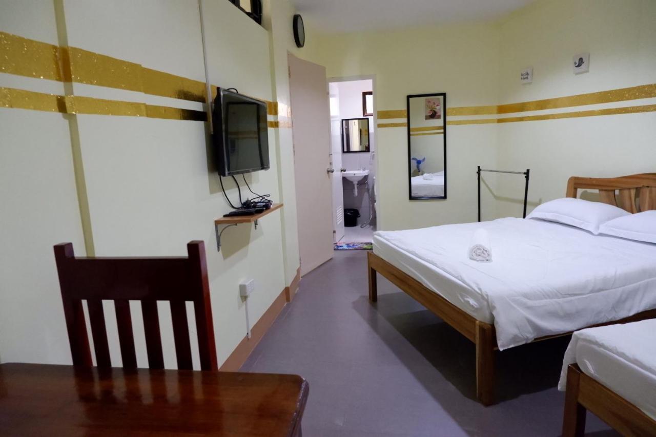 Nellie'S Place Puerto Princesa Екстериор снимка